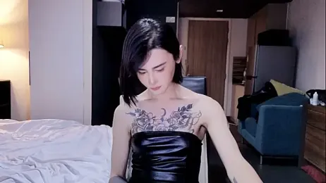 Rainbow-sweet webcam model stream image