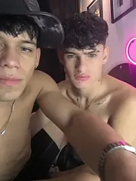 Boys_Eyes webcam model stream image