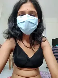 Shivani2002 webcam model stream image