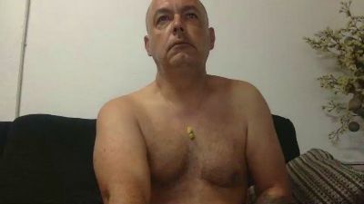 futbolin84 webcam model stream image