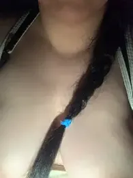 Sara782f webcam model stream image