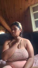 Icymi webcam model stream image