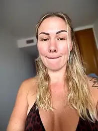 NastyMilf_ webcam model stream image