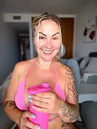 NastyMilf_ webcam model stream image
