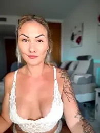 NastyMilf_ webcam model stream image