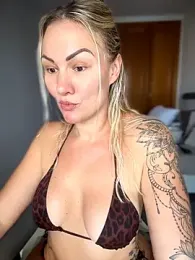 NastyMilf_ webcam model stream image