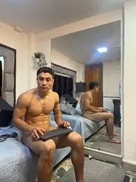 MR_MUSCLE webcam stripchat model stream image