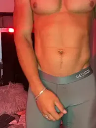MR_MUSCLE webcam model stream image