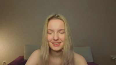 MitzieParonto webcam model stream image