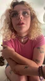 Emy_2002 webcam cam4 model stream image