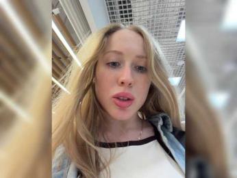 LiiBaby webcam bongacams model stream image