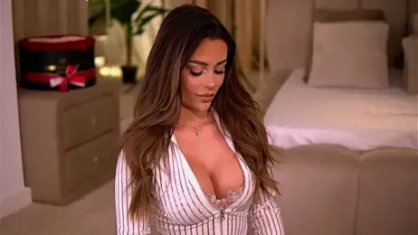 YasmineShaw webcam model stream image