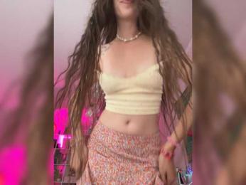 sweetpopikkk webcam bongacams model stream image