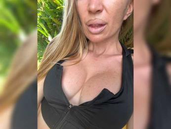 -AfricaYa- webcam model stream image