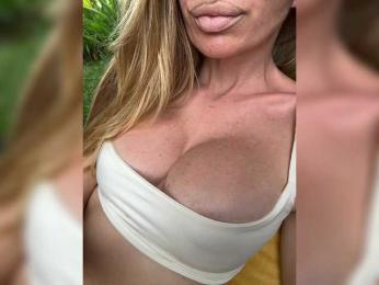 -AfricaYa- webcam model stream image