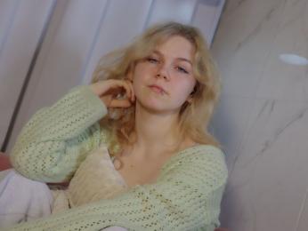 ElizabethVayne webcam model stream image