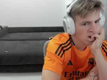 ray_hill webcam model stream image