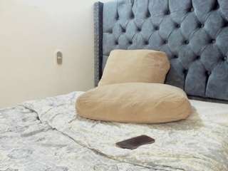 sophia-lopeez webcam model stream image