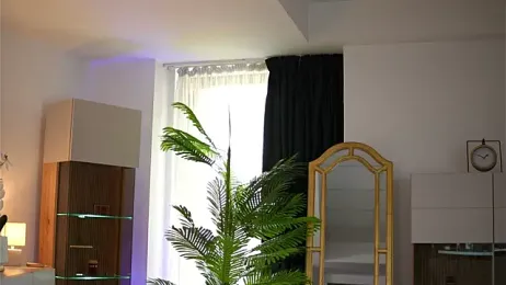 ZenyaNoir webcam model stream image