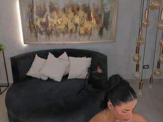 jennifer-rodriguez webcam model stream image