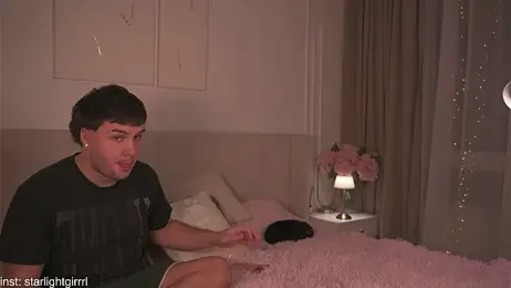 CupOfLovesWhisper webcam model stream image