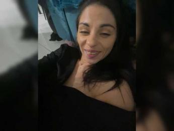 -Lili webcam model stream image