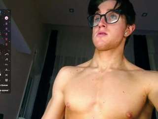 christianlevinee webcam model stream image