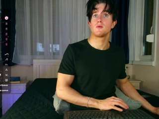 christianlevinee webcam model stream image