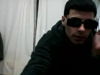 Aronfox23 webcam model stream image