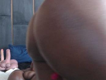 TinnaTaylor webcam bongacams model stream image