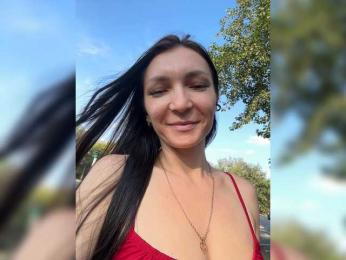 Lisa2016 webcam model stream image