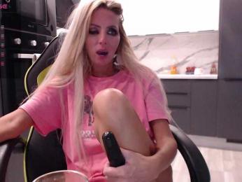 blondalina webcam model stream image