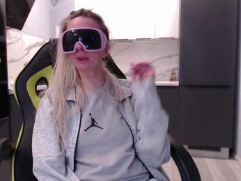 blondalina webcam bongacams model stream image