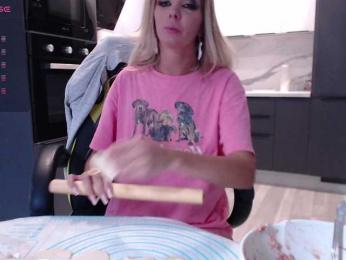 blondalina webcam model stream image