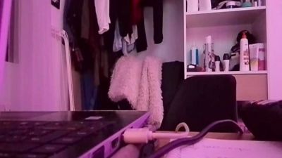 Larafoxok webcam cam4 model stream image