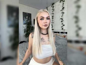 emmagoodgirl webcam model stream image