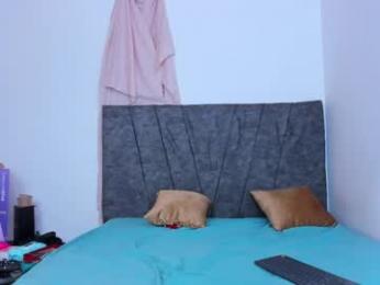 bella_bleak webcam model stream image