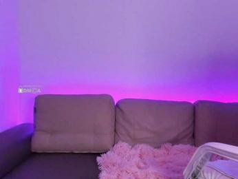 meow webcam model stream image