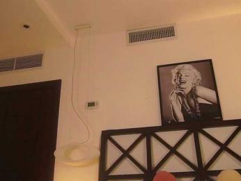 LunaMystyque webcam model stream image