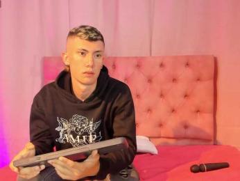 -Dasha webcam bongacams model stream image