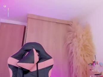 mia_yourmommy webcam chaturbate model stream image