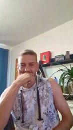 Lienlingsidiot webcam model stream image