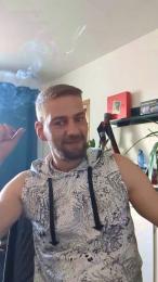 Lienlingsidiot webcam model stream image