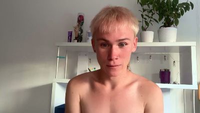 twinkniko webcam model stream image