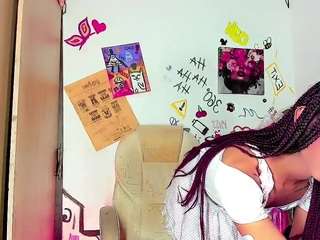 blooond webcam model stream image