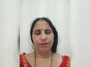 Ahilya8461 webcam model stream image