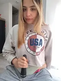 Tina_bebita webcam stripchat model stream image