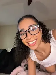 Kiki_hammyy webcam stripchat model stream image