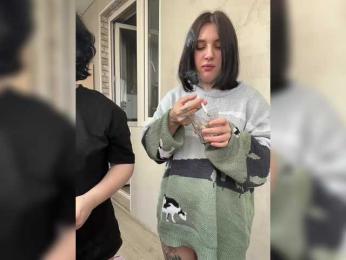 TeaseDuo webcam model stream image