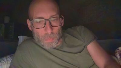 Magicogonzal webcam model stream image